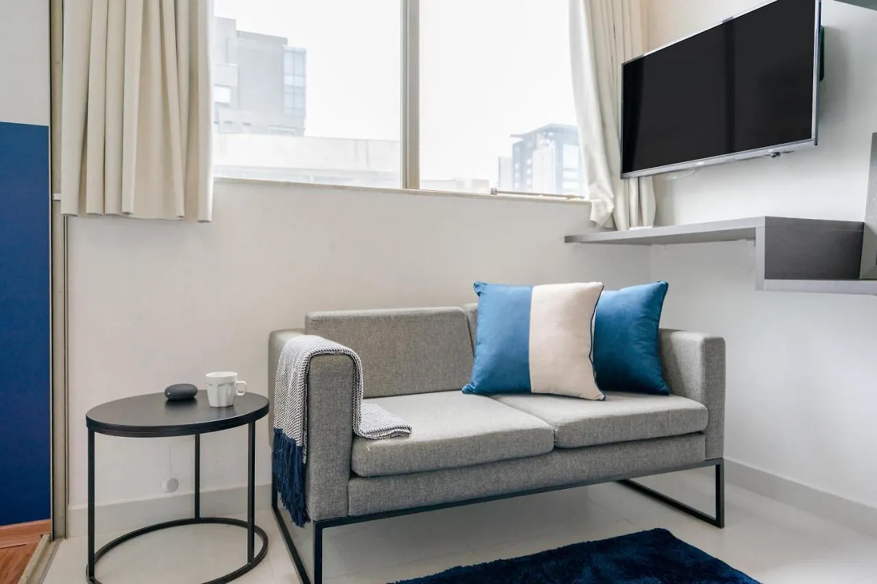 Ap com academia, piscina e sauna no prédio, próximo à Faria Lima - Vila Olímpia Apartamento São Paulo